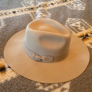 Urban outfitters tan felt hat